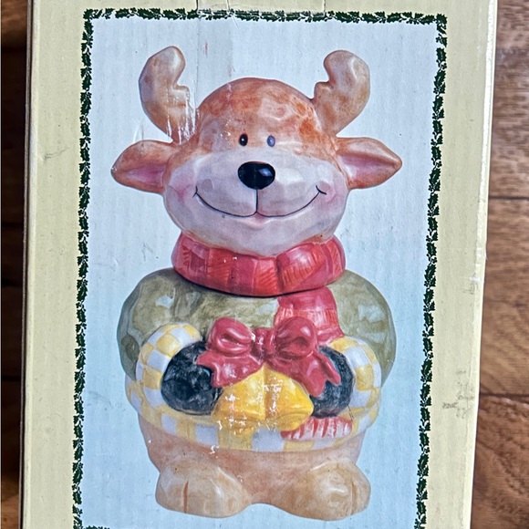 International Bazaar • Ceramic Whimsical Reindeer Snack Jar • New W/Box - Picture 13 of 16